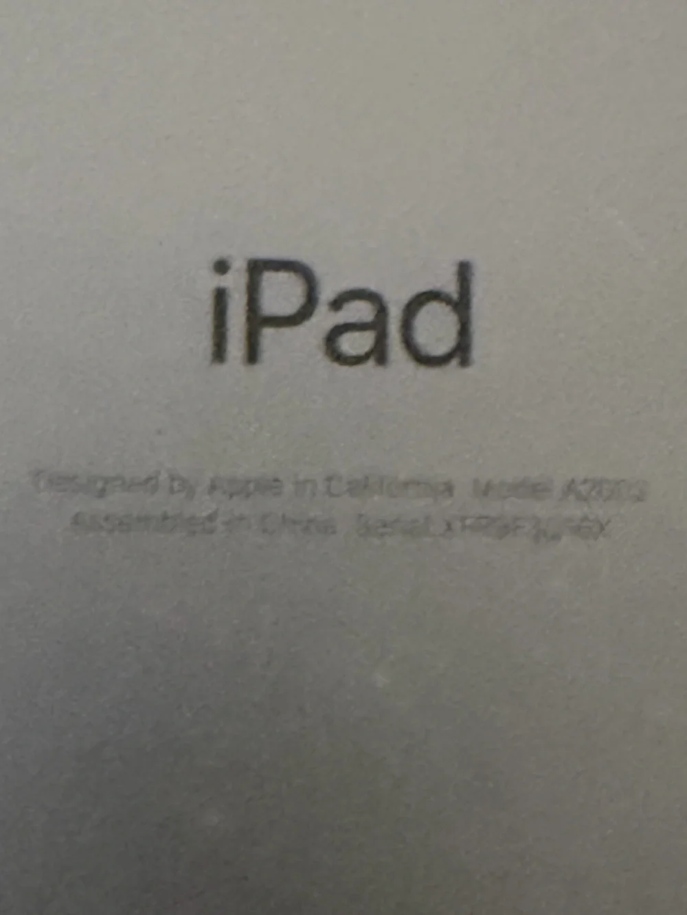 Apple iPad 9th Generation 64GB Wi-Fi Space Gray – For Parts